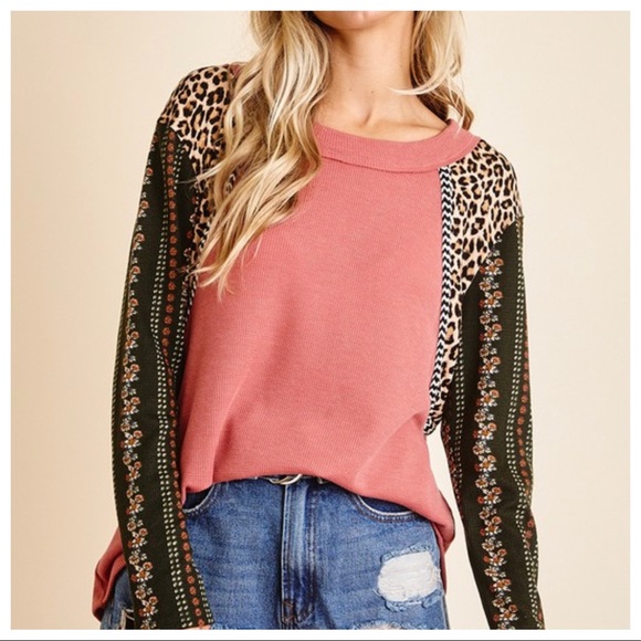 35 Aztec Mixed Print Contrast boho chic sleeve top - Picture 4 of 4